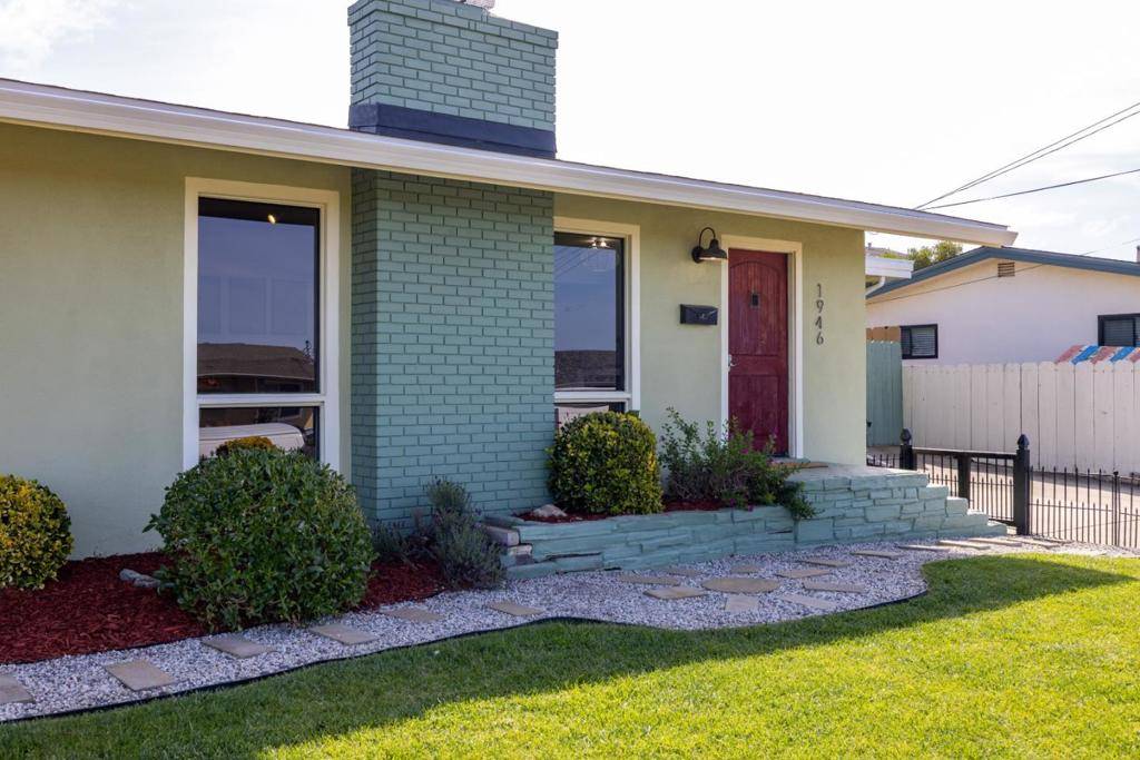 Seaside, CA 93955,1946 Yosemite ST