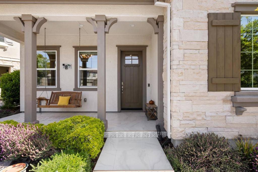 Newark, CA 94560,6573 Purple Crab DR