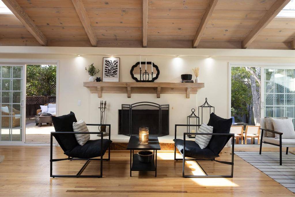 Pebble Beach, CA 93953,2872 Rancho RD