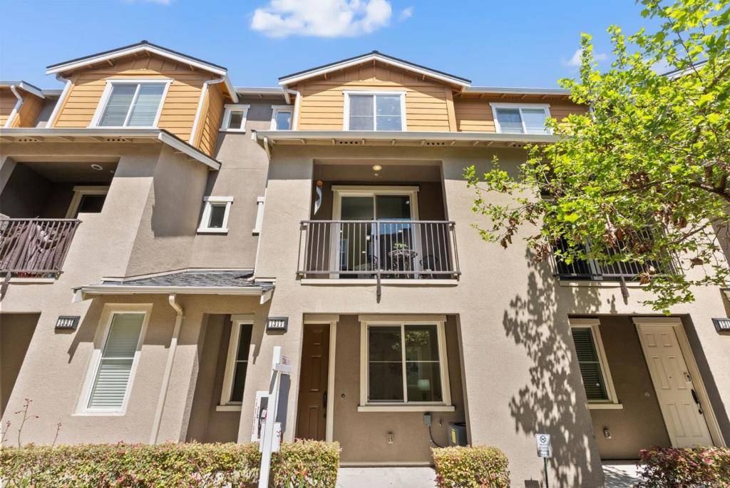 Milpitas, CA 95035,1317 Coyote Creek WAY
