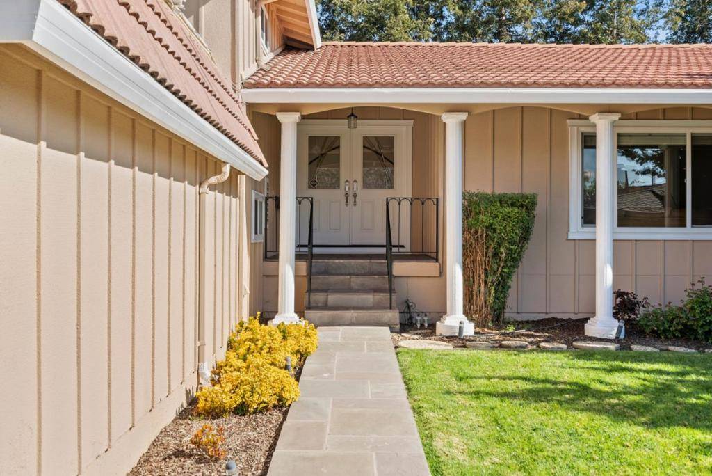 Cupertino, CA 95014,19701 Bixby DR