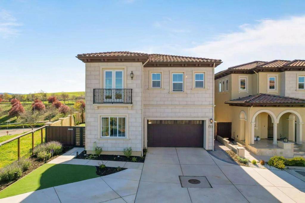 San Ramon, CA 94582,233 Zinnia CT