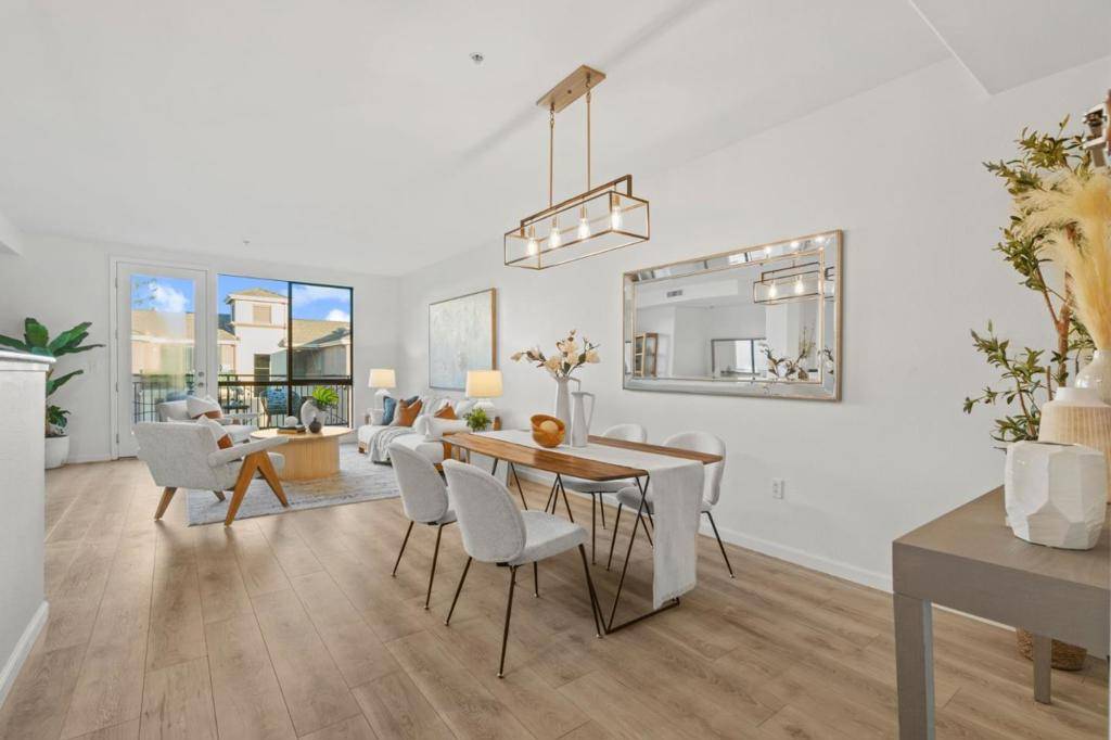 Cupertino, CA 95014,19503 Stevens Creek BLVD #320