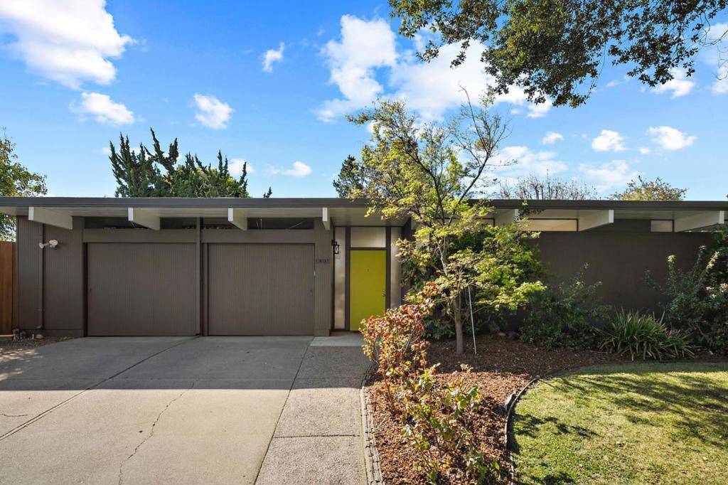Sunnyvale, CA 94087,1207 Mcintosh AVE