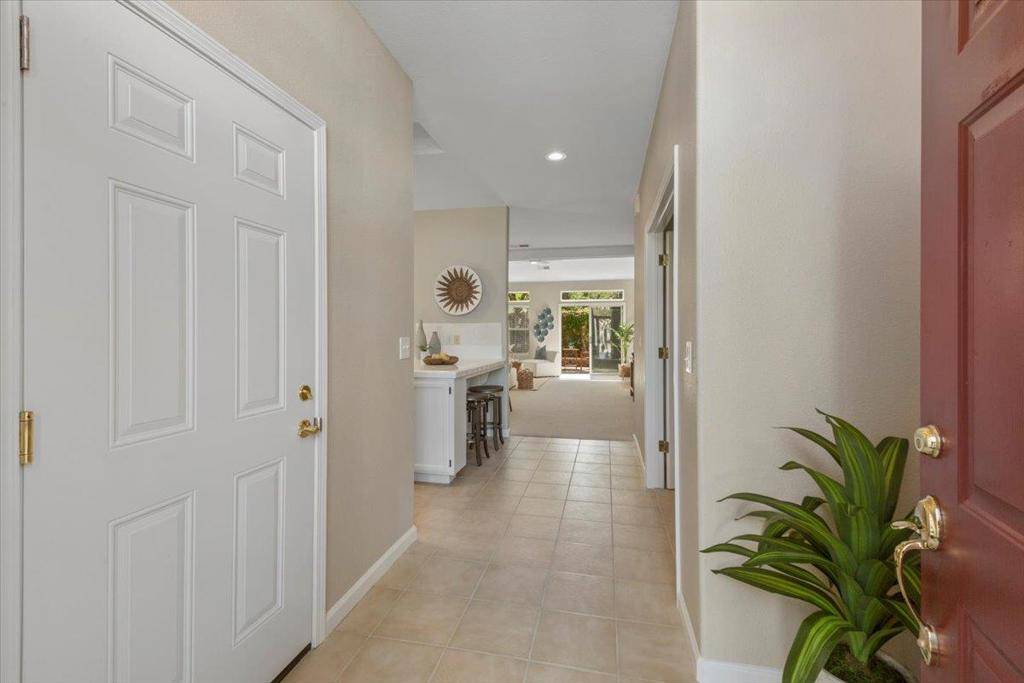 Morgan Hill, CA 95037,924 Danny Boy CT