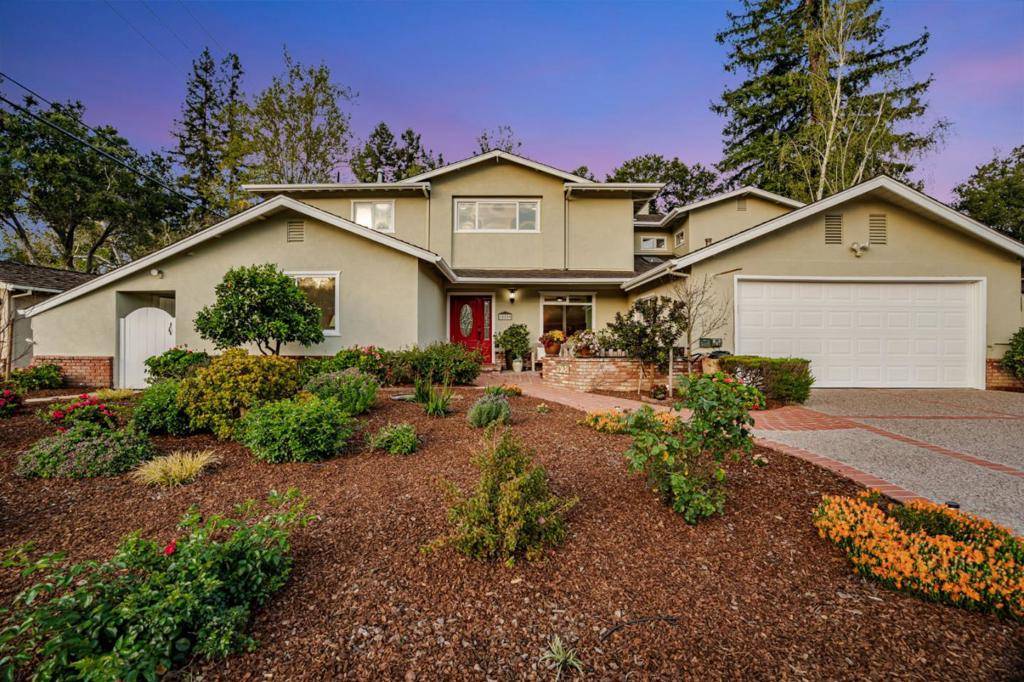 Los Altos, CA 94024,10500 Creston DR