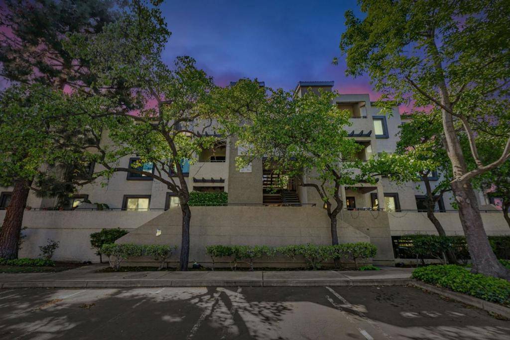 Sunnyvale, CA 94087,880 E Fremont AVE #721