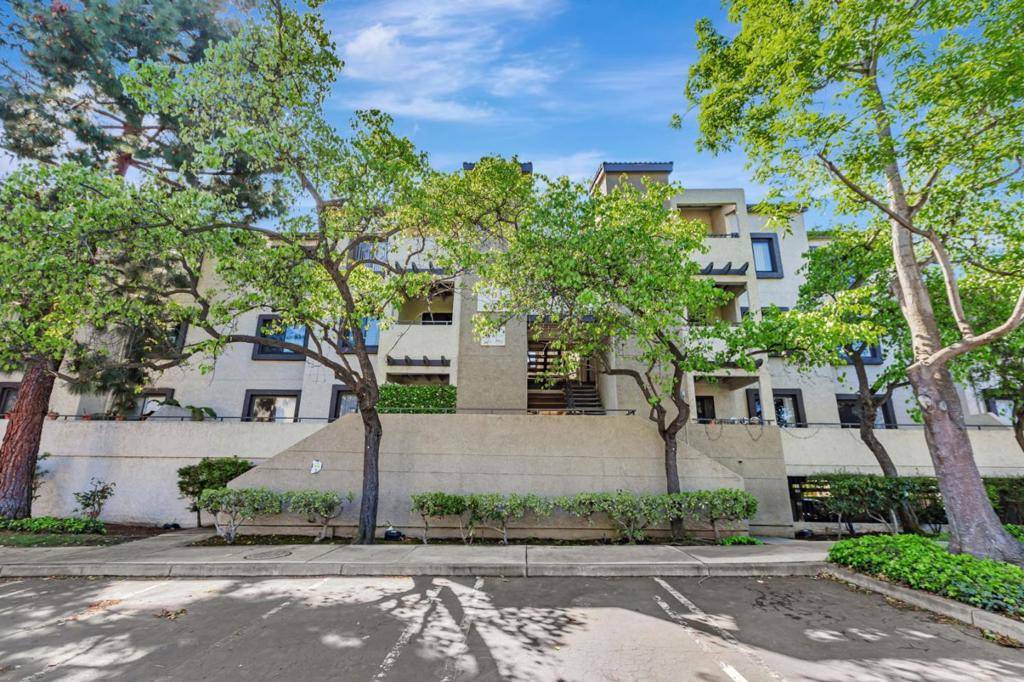 Sunnyvale, CA 94087,880 E Fremont AVE #721