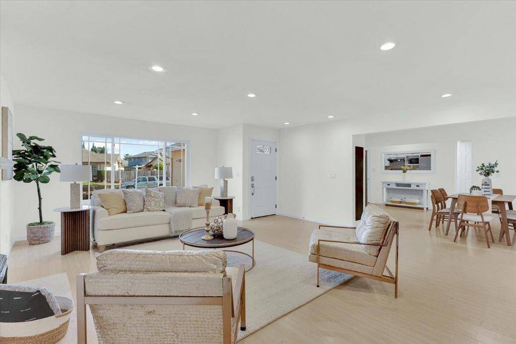 Milpitas, CA 95035,238 Evening Star CT