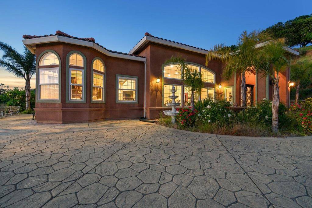 San Jose, CA 95135,3903 Aborn RD