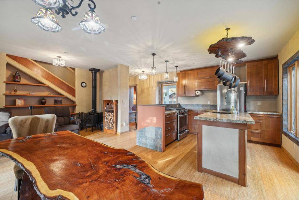 Boulder Creek, CA 95006,18010 Moonrise RD