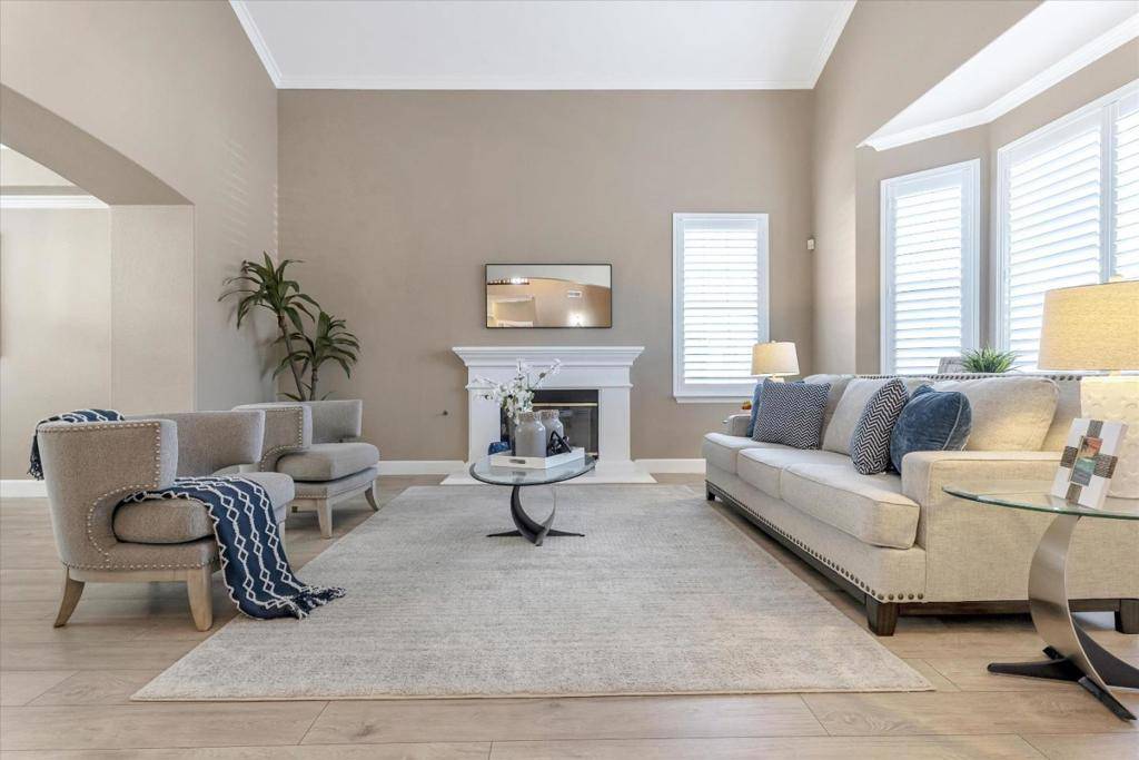 San Jose, CA 95135,5213 Silvercrest Ridge CT