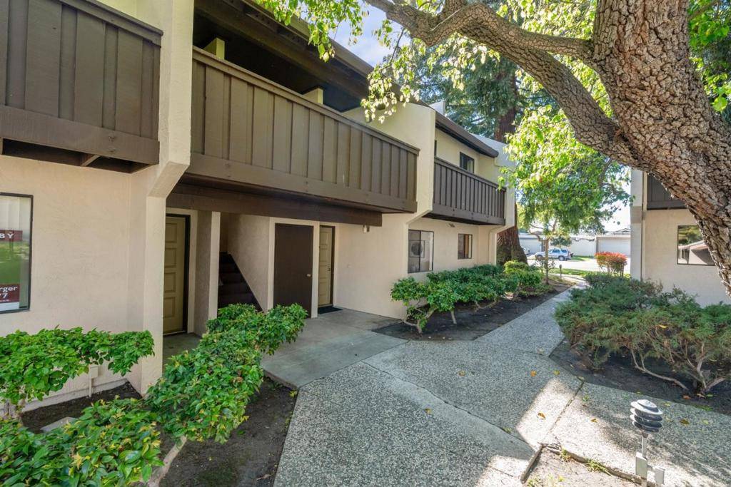 Sunnyvale, CA 94086,999 W Evelyn TER #93