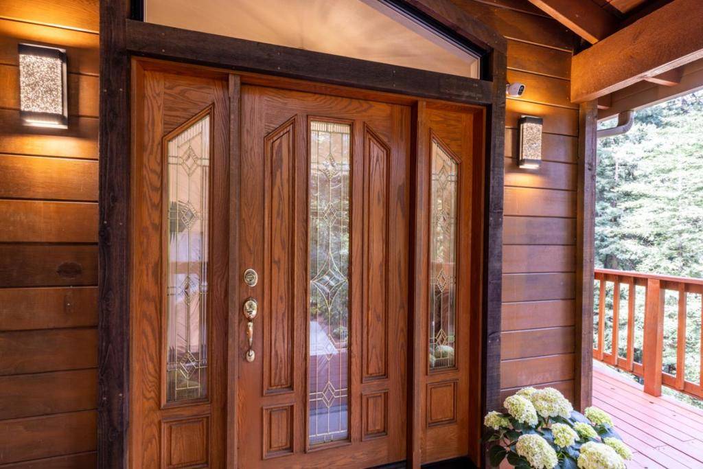 Los Gatos, CA 95033,17803 Upper East Zayante RD