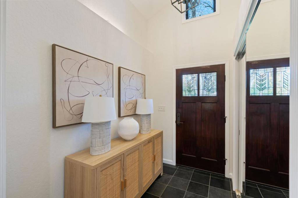 Redwood City, CA 94061,2025 Kentucky ST