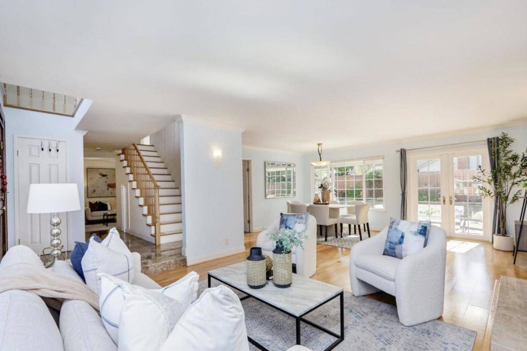 Sunnyvale, CA 94086,431 Liquidambar WAY