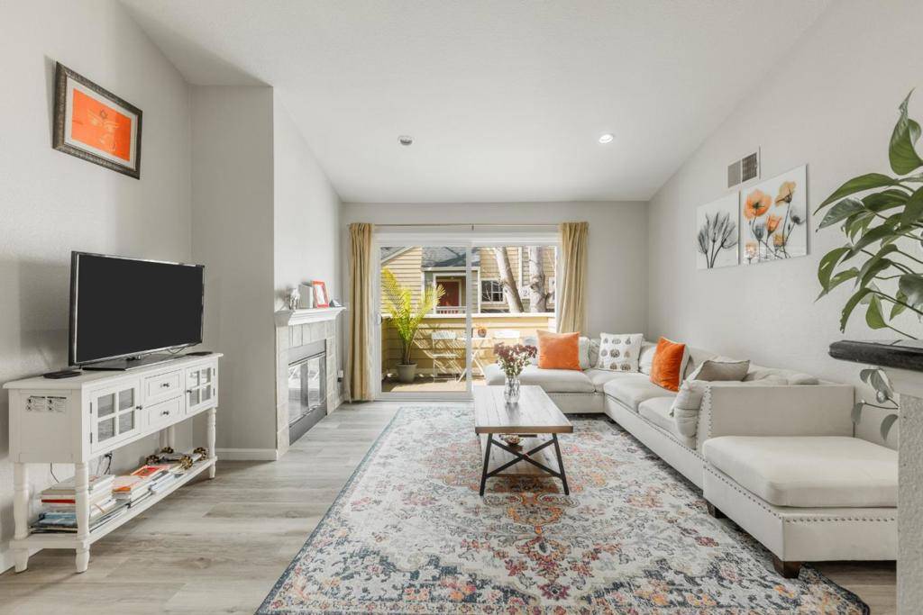 San Ramon, CA 94583,225 Reflections DR #27