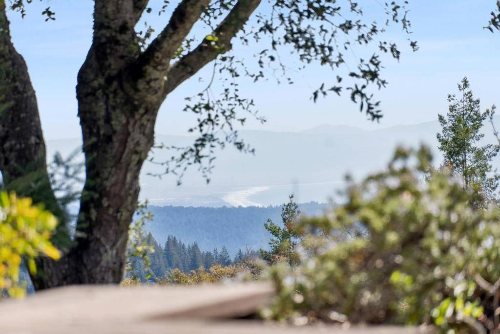Los Gatos, CA 95033,22324 Riva Ridge RD