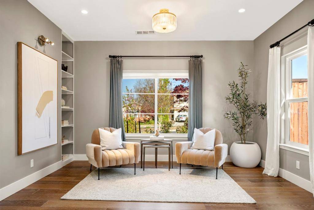 Los Gatos, CA 95032,231 More AVE
