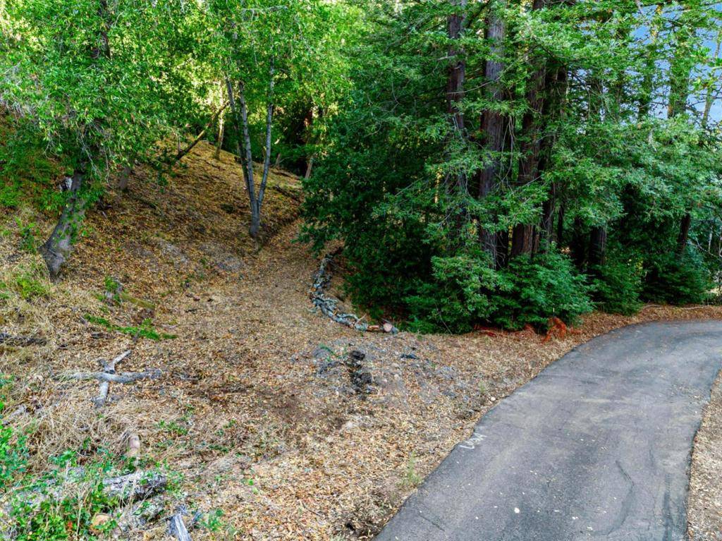 Woodside, CA 94062,18 Montecito