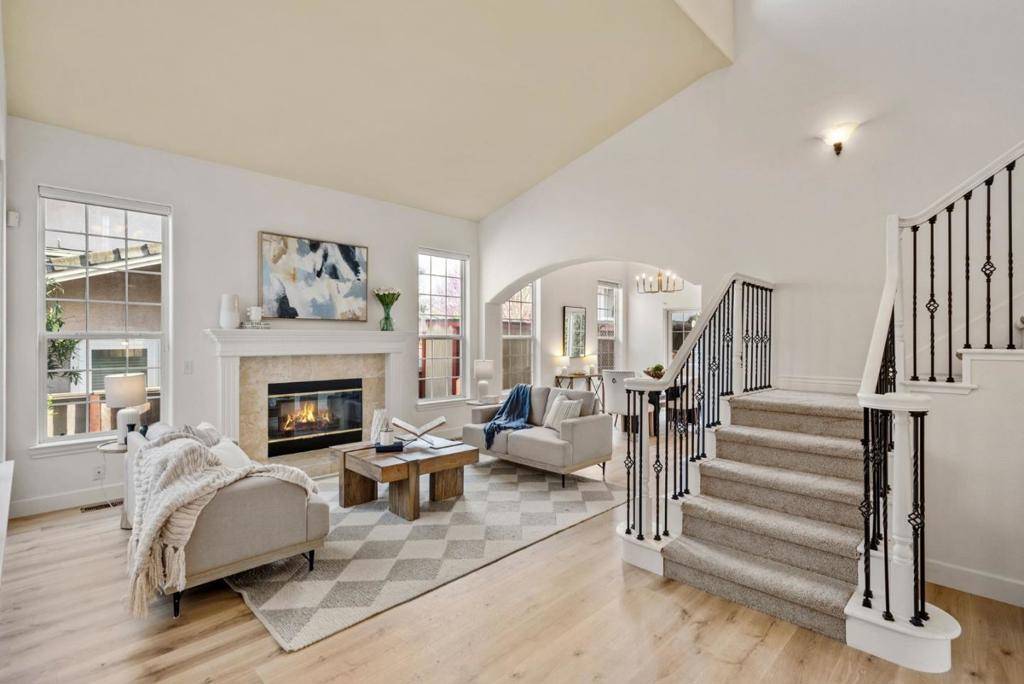 Morgan Hill, CA 95037,16453 Kings Canyon CT