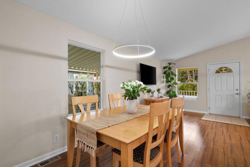 2395 Delaware AVE Santa Cruz, CA 95060