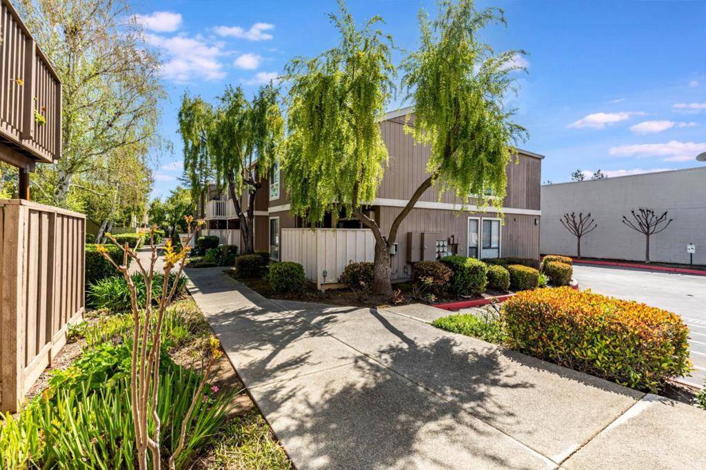 Gilroy, CA 95020,8155 Westwood DR #13