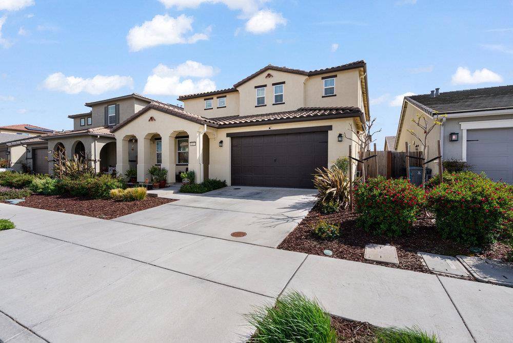Hollister, CA 95023,823 Cerrato WAY