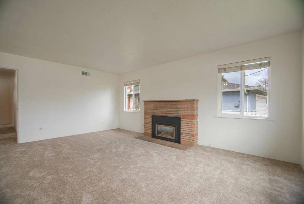 Watsonville, CA 95076,90 Beverly DR
