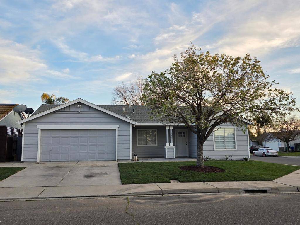 Atwater, CA 95301,900 Sparrow DR