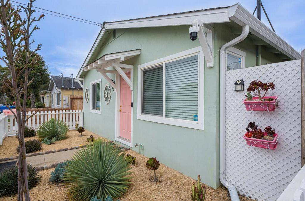 Seaside, CA 93955,555 Williams AVE