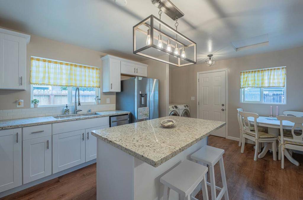 Seaside, CA 93955,555 Williams AVE