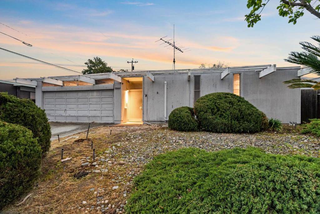 San Jose, CA 95125,2256 Fairhill LN