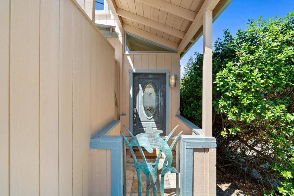 Aptos, CA 95003,287 Rio Del Mar BLVD