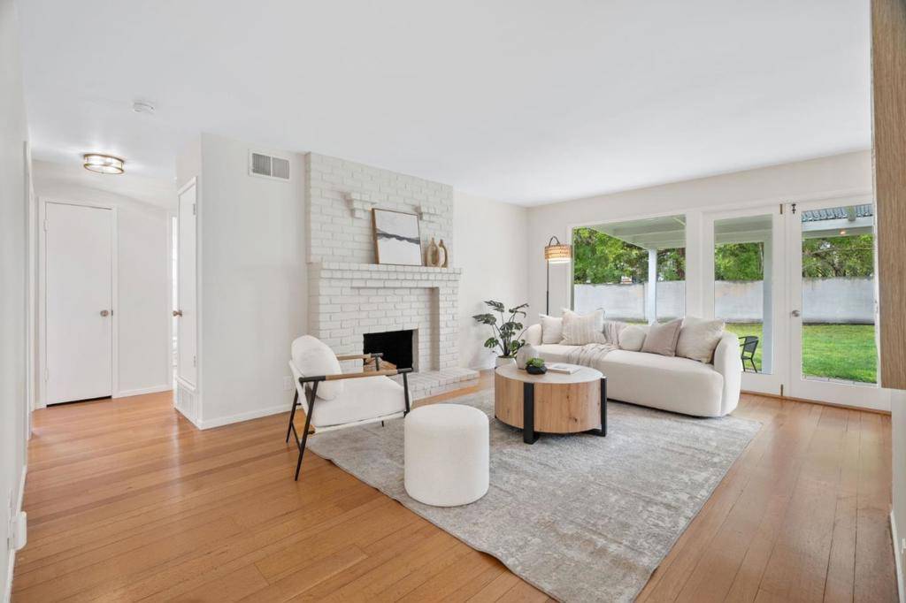 Sunnyvale, CA 94085,672 Carolina AVE