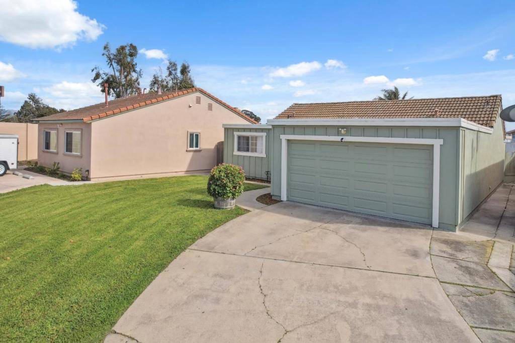 Salinas, CA 93907,724 Sherman CIR