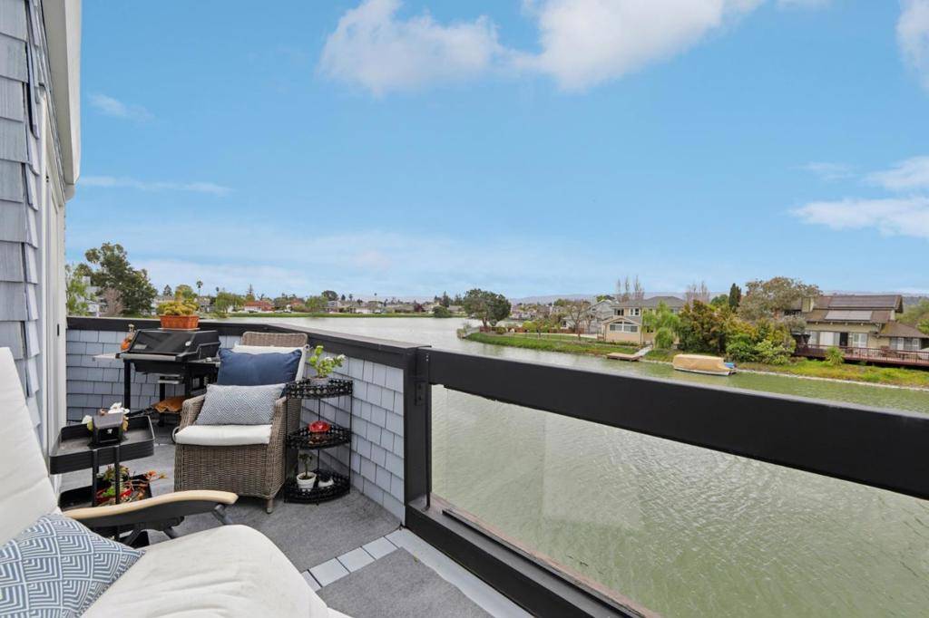 Redwood City, CA 94065,52 Cape Hatteras CT