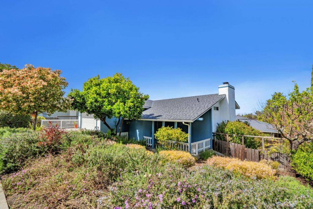 Redwood City, CA 94062,3706 Laurel WAY