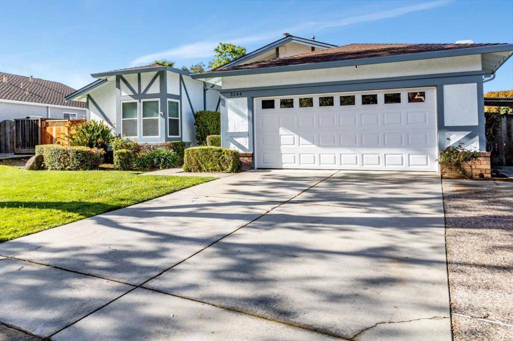 San Jose, CA 95148,3544 Slopeview DR