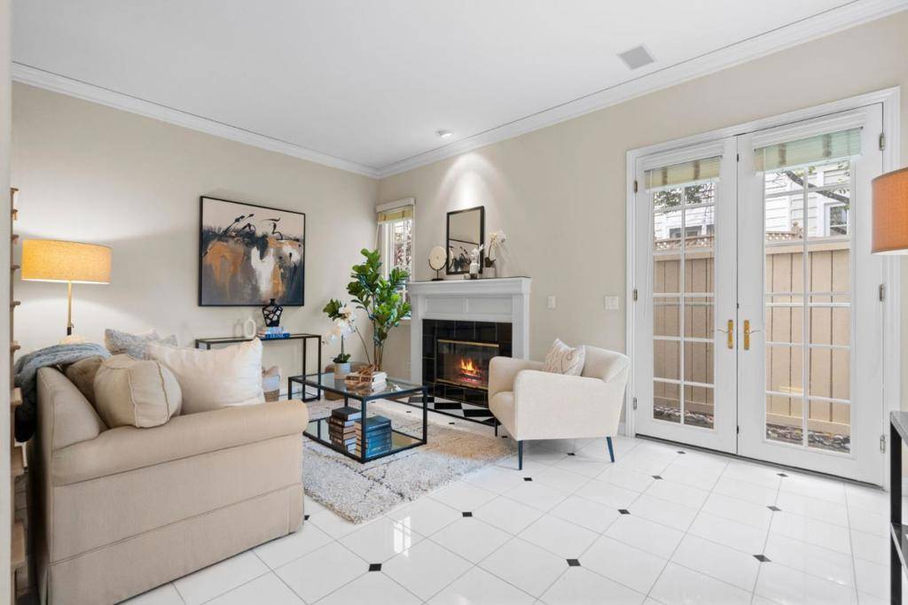 Los Altos, CA 94022,145 Fremont AVE