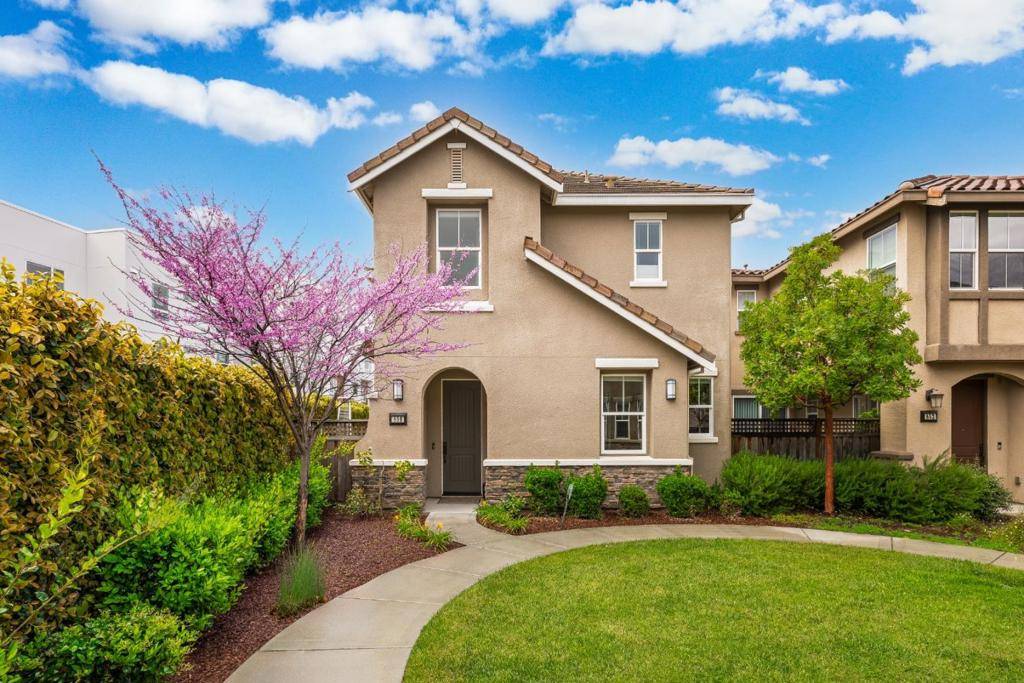 East Palo Alto, CA 94303,850 Maple PL