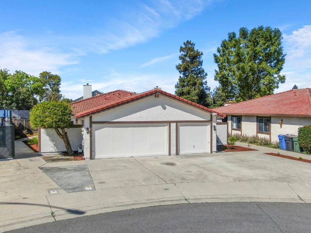 Milpitas, CA 95035,1710 Clear Lake AVE