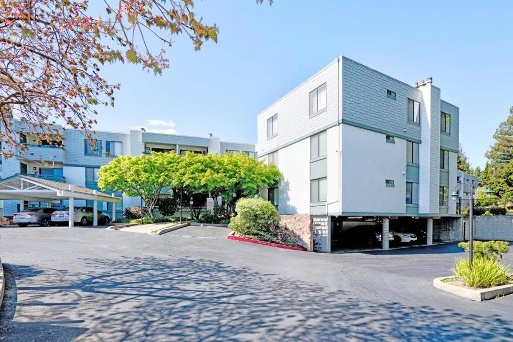 Fremont, CA 94538,40425 Chapel WAY #111