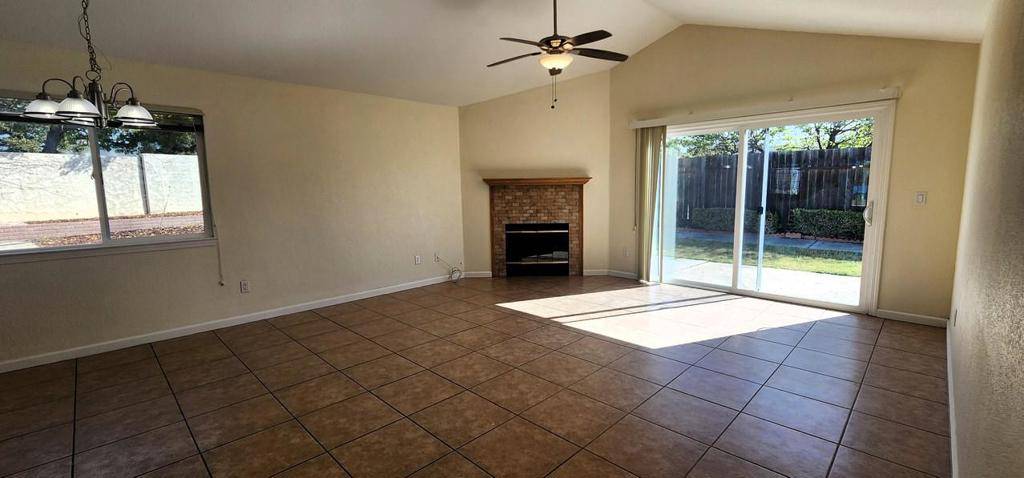 Soledad, CA 93960,796 Andalucia DR