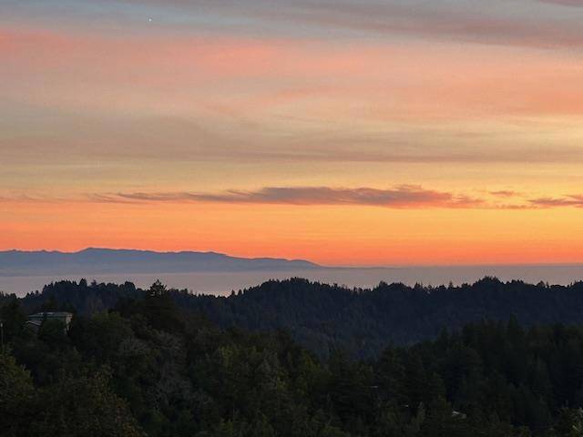 Los Gatos, CA 95033,23000 Mountain Charlie RD