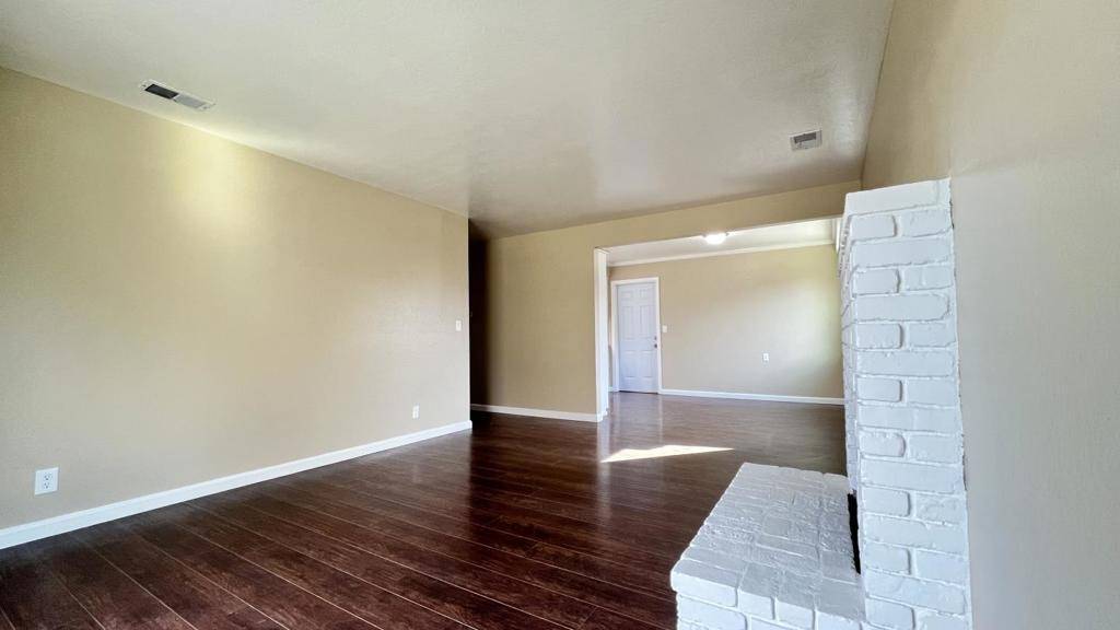 Salinas, CA 93901,772 Bedford DR