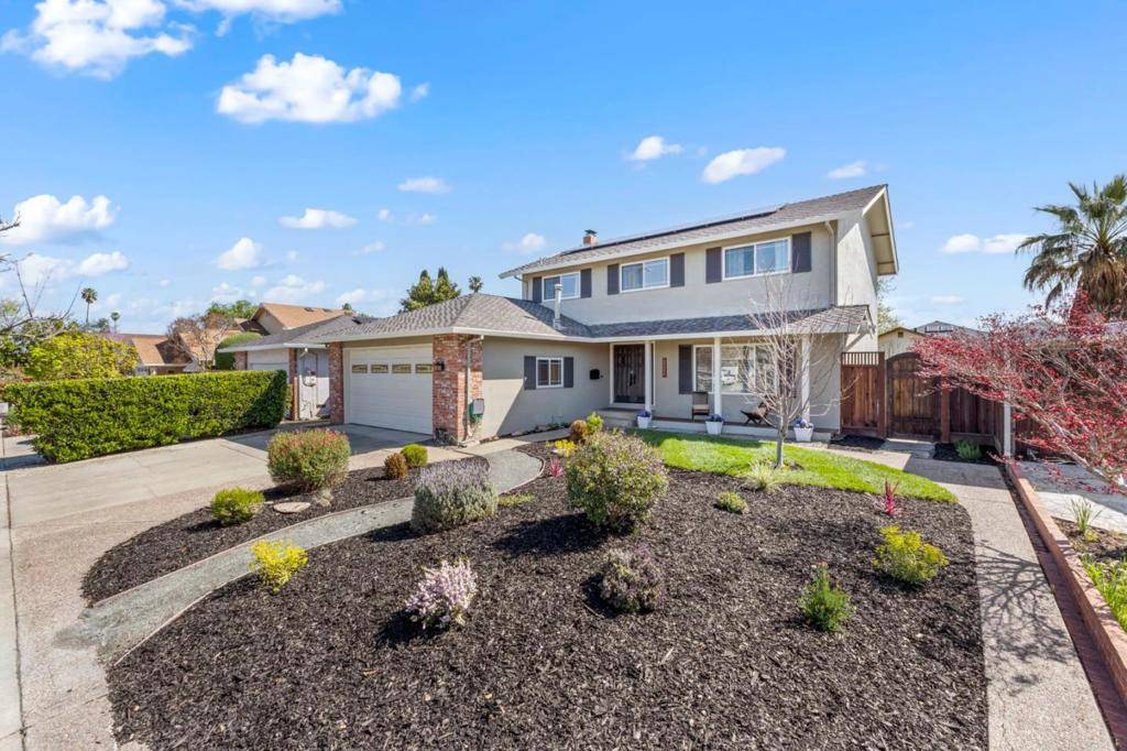 San Jose, CA 95118,3322 Picadilly DR