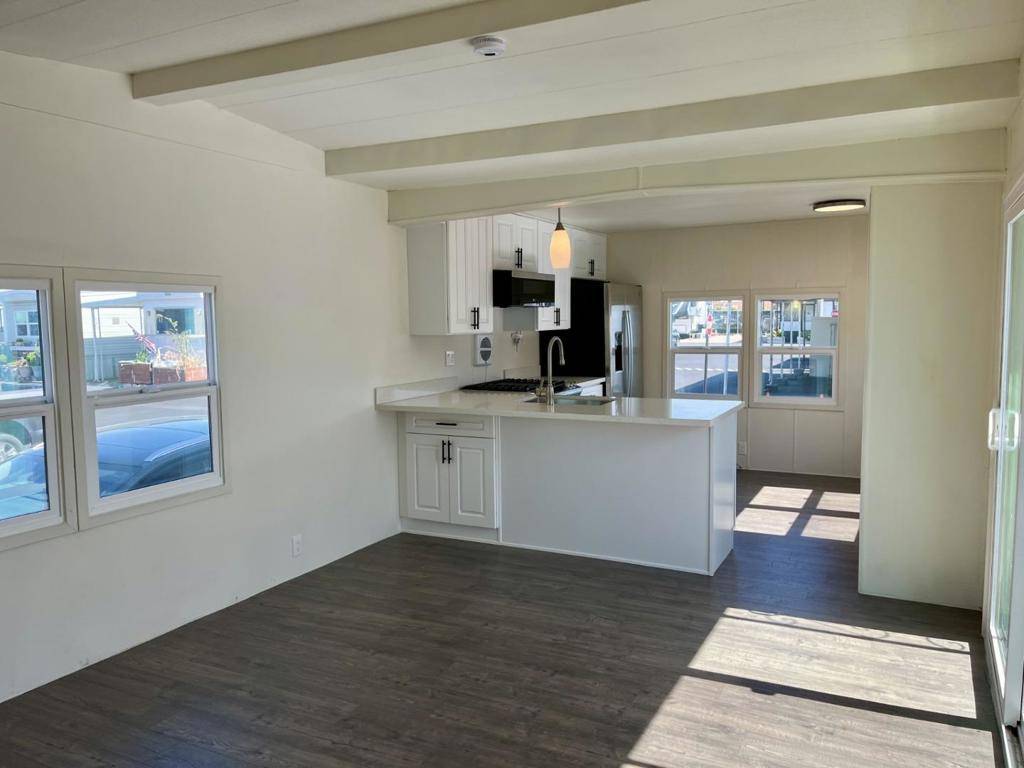 South San Francisco, CA 94080,1700 El Camino Real