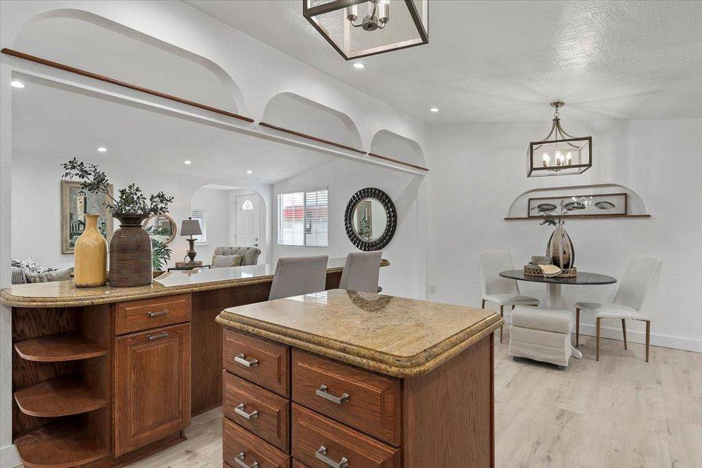 Sunnyvale, CA 94089,902 Blazingwood DR