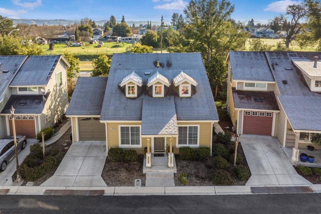 Gilroy, CA 95020,1506 Bianca WAY